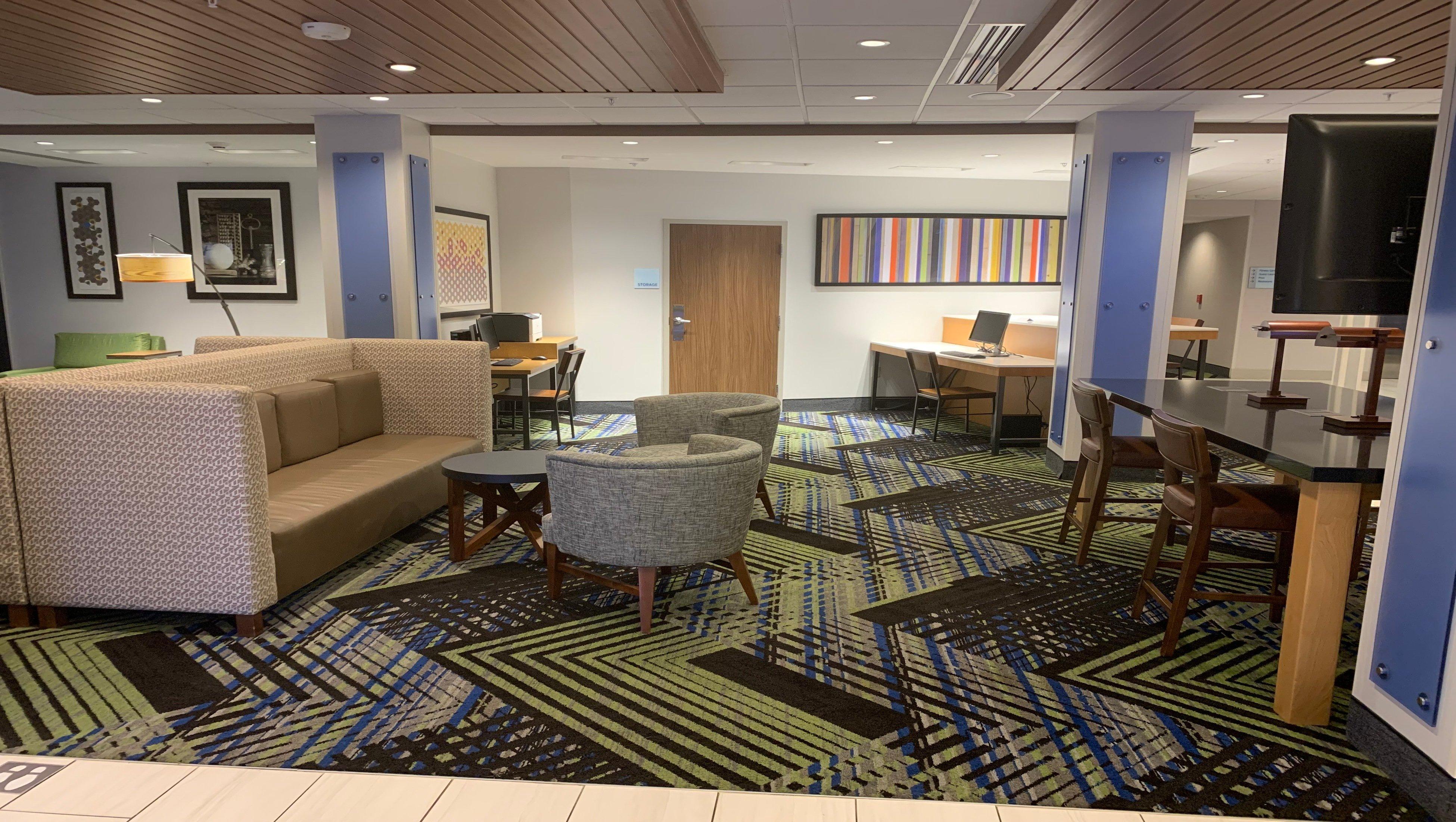 Holiday Inn Express & Suites - Middletown By Ihg Exterior foto