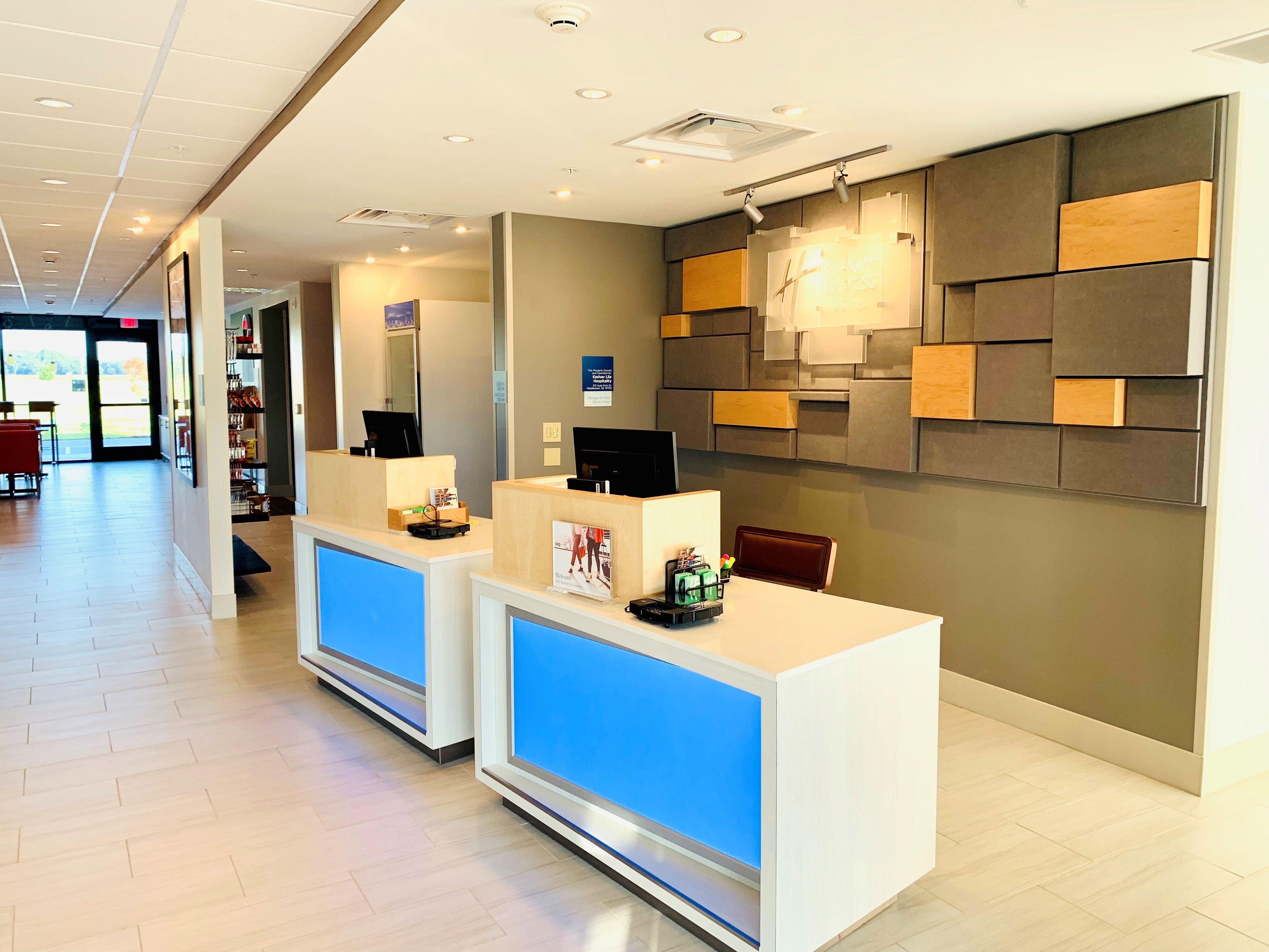 Holiday Inn Express & Suites - Middletown By Ihg Exterior foto